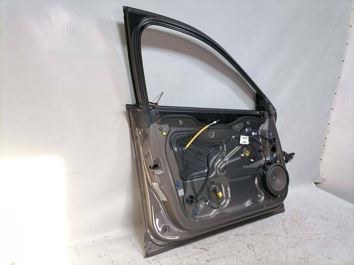 Audi A3 8P original T&uuml;r vorn links LY1P Dakotagrau Metallic Sportback 5 T&uuml;rer Rohbau BJ12